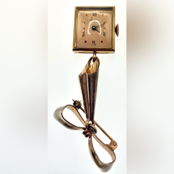 Vintage Signed Monarch Swiss 40s 50s Gold Tone Lapel Watch Brooch Pin Working - Picture 2 of 6